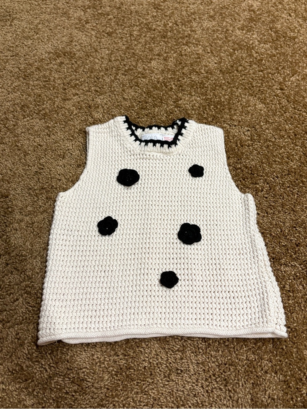 Zara Sleeveless White Crochet Sweater Vest with Black Floral Appliqués
